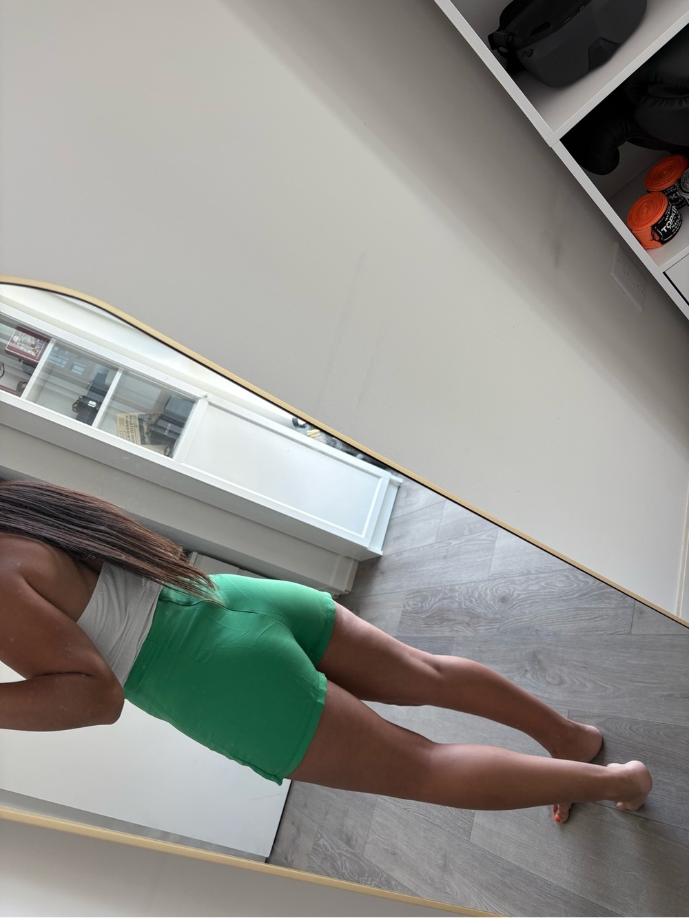 Green Mini Skirt-short - Picture 3 of 3